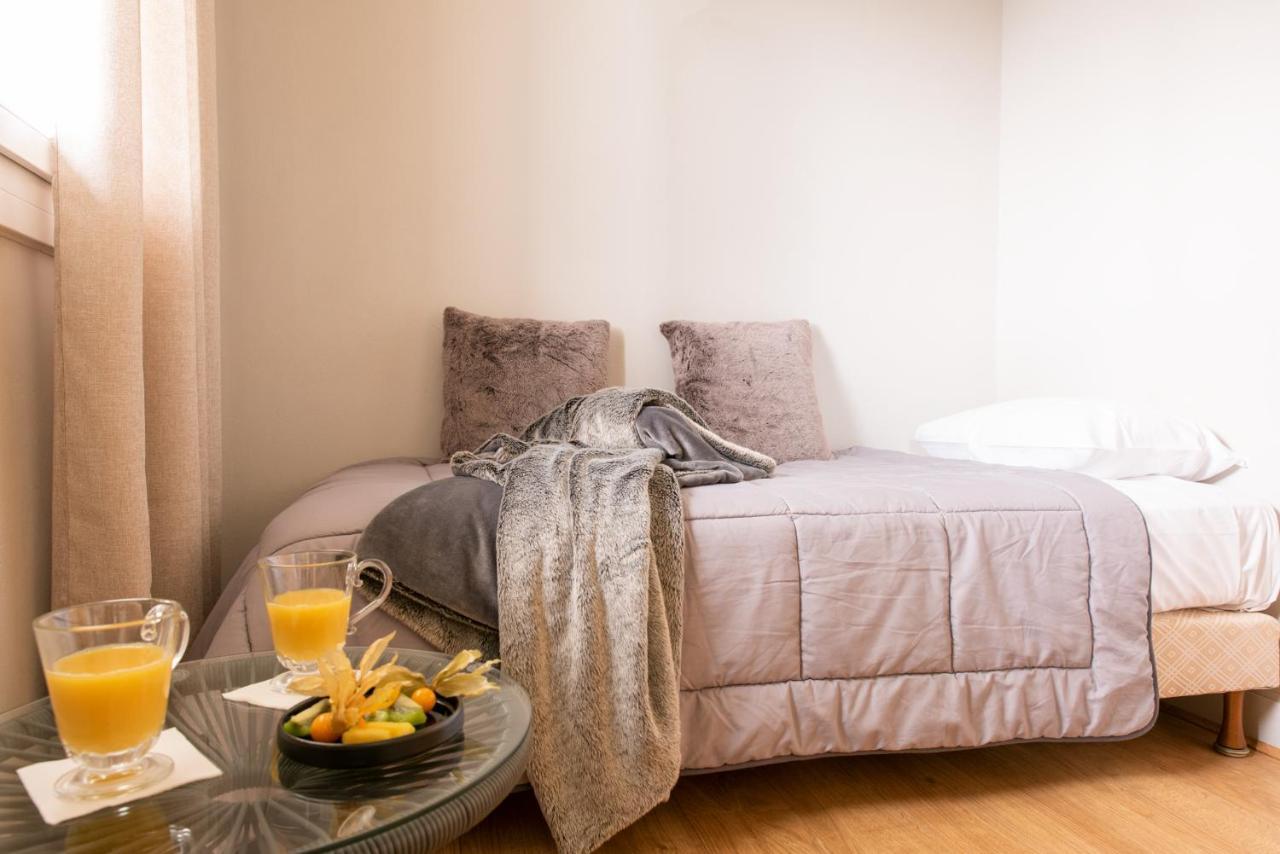 Hotel Bellevue Puy-l'Eveque Экстерьер фото