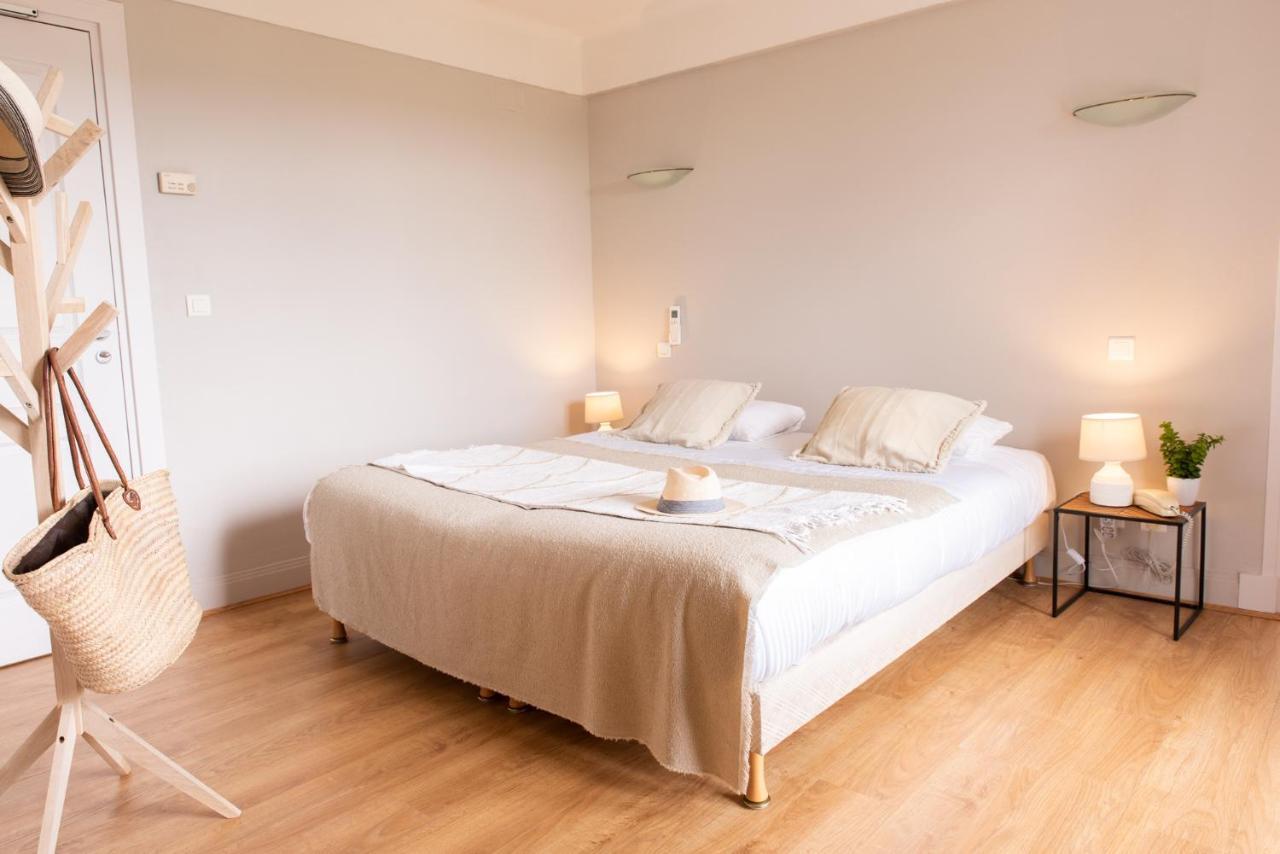 Hotel Bellevue Puy-l'Eveque Экстерьер фото