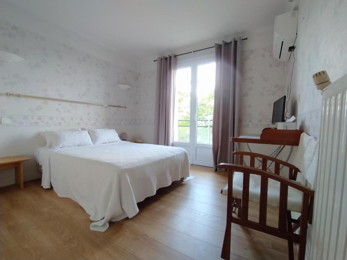 Hotel Bellevue Puy-l'Eveque Экстерьер фото